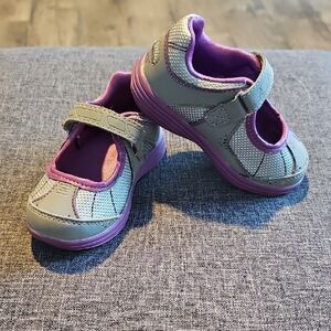 Carter's Baby Shoes Purple  Gray Velcro Size 6 Toddler Girls Mary Jane Casual